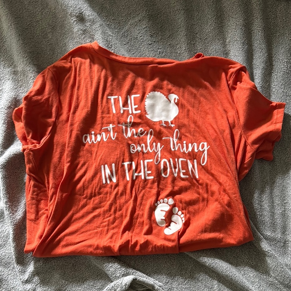Funny Maternity Orange Tee - Short Sleeve